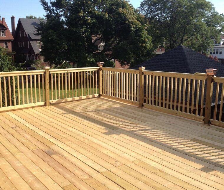 Deck Staining Cleveland